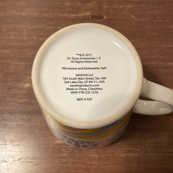 Dr. Seuss Mug - Picture 5 of 5